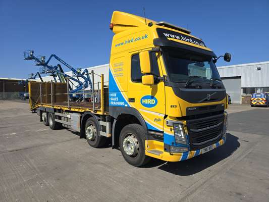 2017 Volvo FM 420 - 32t Beavertail Plant Wagon with Winch (YN17NYZ)