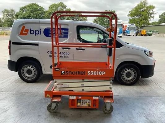 Snorkel S3010P Electric Scissor Lift