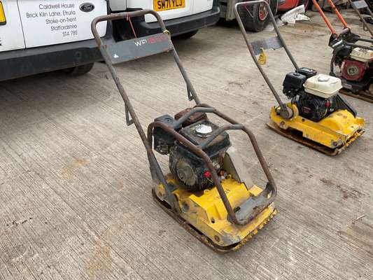 Wacker Neuson BPS1540A Petrol Plate Compactor - photo 1