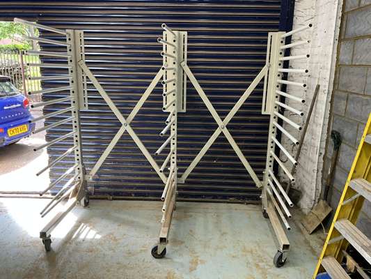 Extendable Mobile Paint Drying Rack - photo 1
