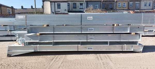 Unused Galvanised Steel Frame Agricultural Building 80' x 40' x 16' with Purlins