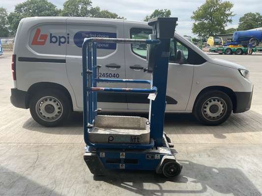 2017 Power Towers Pecolift Manual Mobile Access Platform - photo 1