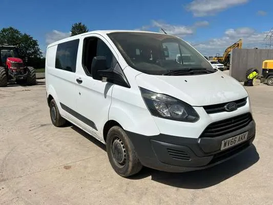 2016 Ford Transit Custom 290 Crew Cab Van (WV66AKK)