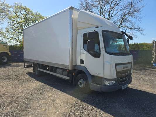 2022 DAF LF 180 7.5T Rigid Box Truck - Tail-Lift (FN72CNJ)