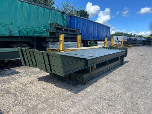 Steel Frame Building 75' x 30' x 12' – 5no 15' Bays – 15° Roof Pitch - photo 1