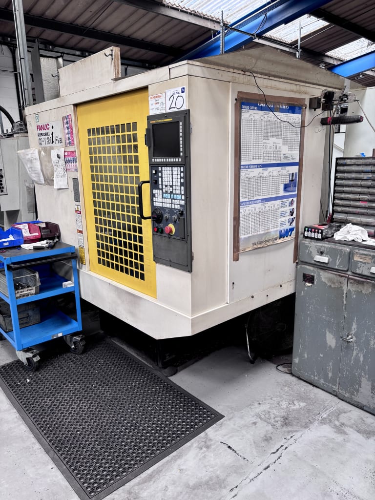2010 Fanuc Robodrill &alpha;-21iFLA High Speed CNC Vertical Machining Centre With Fanuc Series 31i-Model A5 Control & Nikken 4th Axis Unit - photo 1