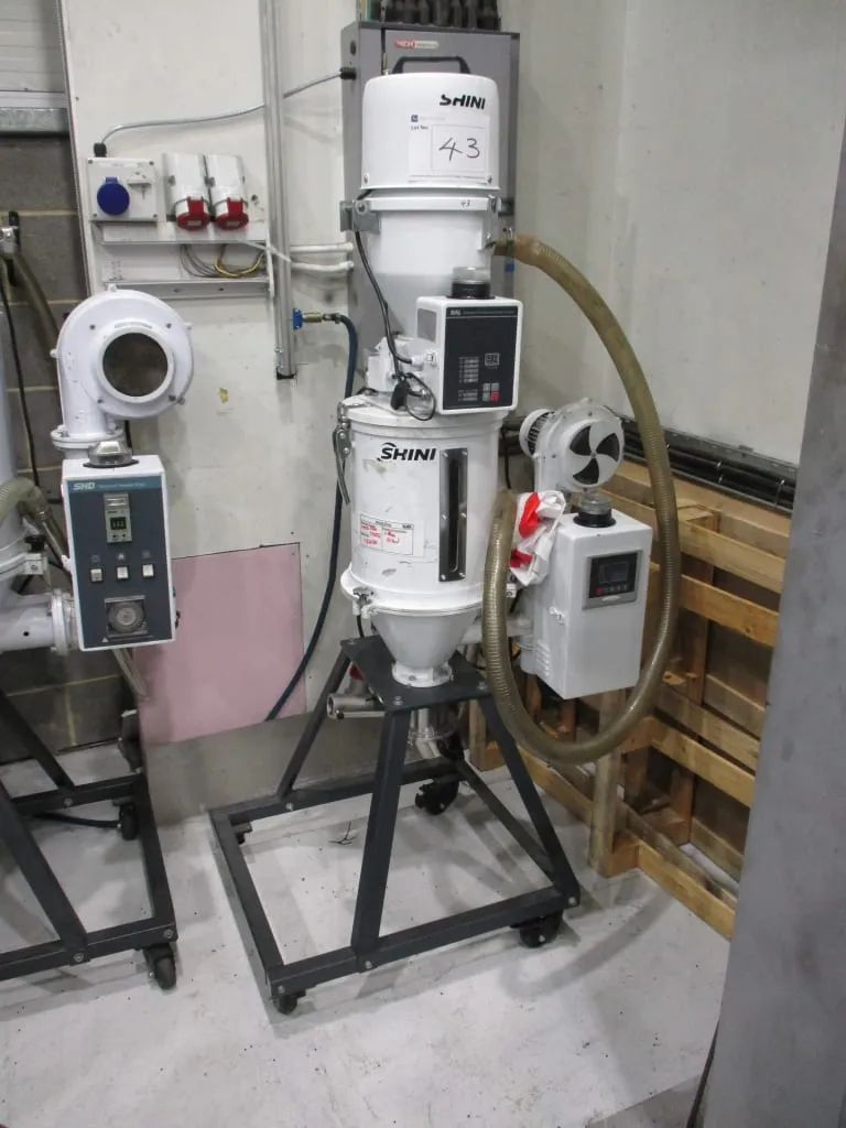 2021 Shini SHD-12E-CE Hopper Dryer with Shini Blower & Shini Digital SAL-330-CE Self Contained Hopper/Loader (2021) on Mobile Stand