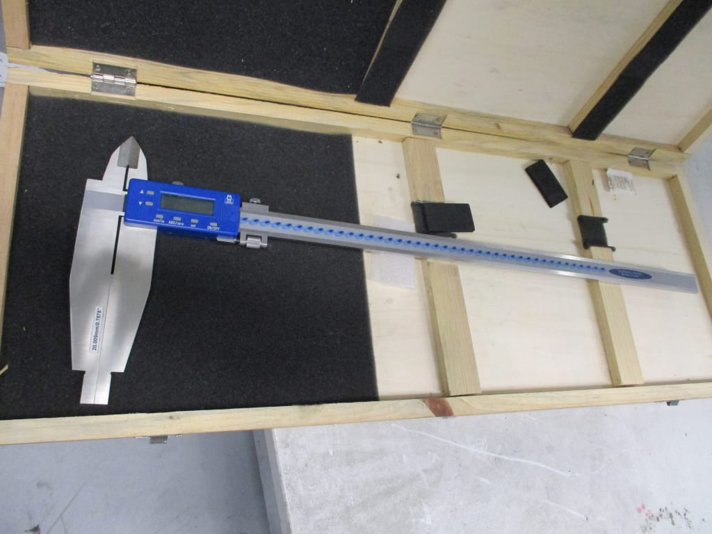 Moore & Wright 160-50D Digital Caliper 0-500mm Range (As New)