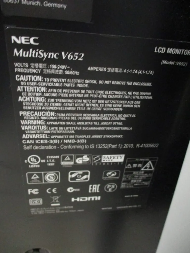 NEC MultiSync V652 LCD Monitor