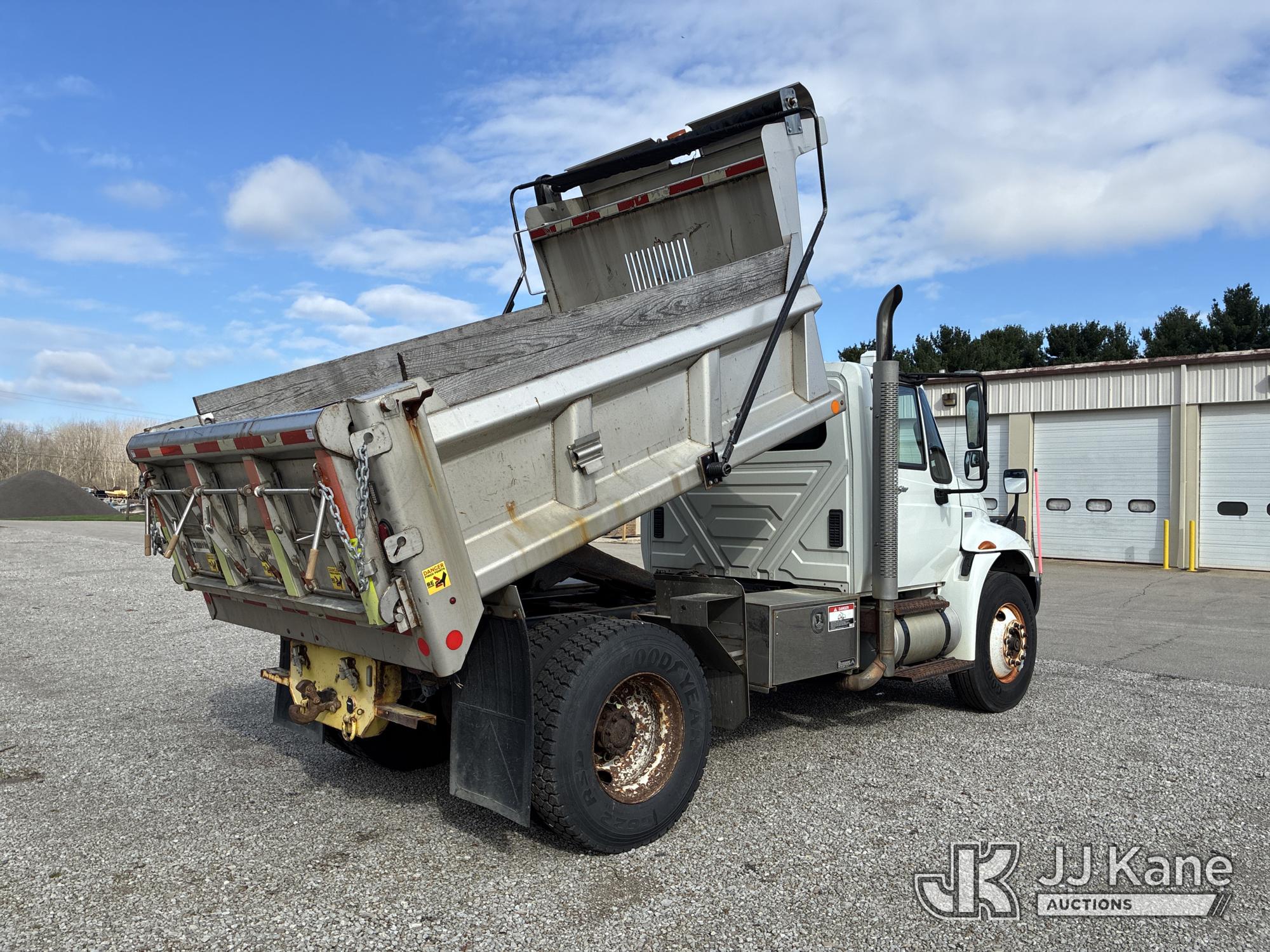2013 International Durastar 4300 Dump Truck (1463712) - photo 3