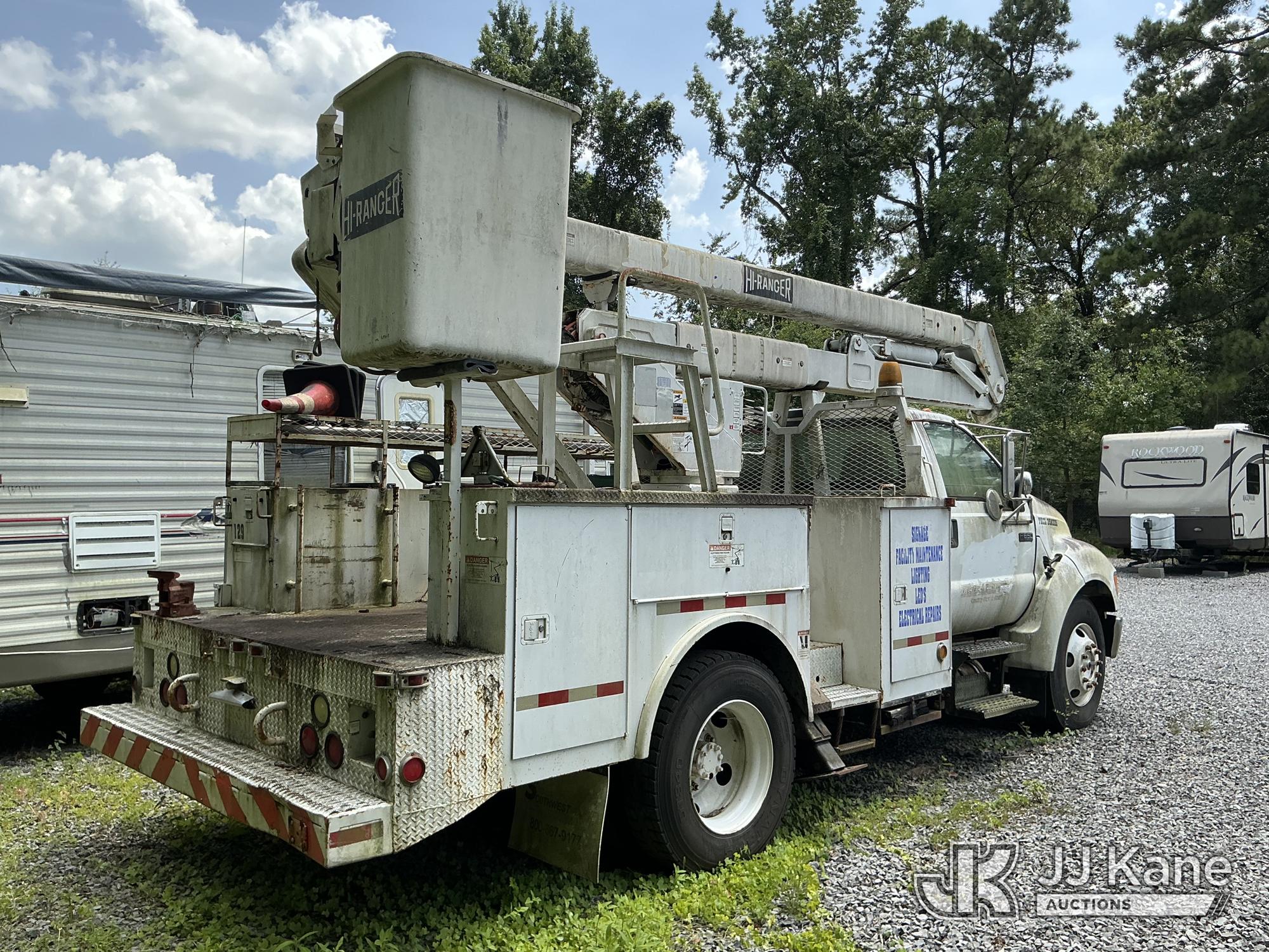 HiRanger - Material Handling Bucket Truck On 2009 Ford F-650 Utility Truck (1469404) - photo 3