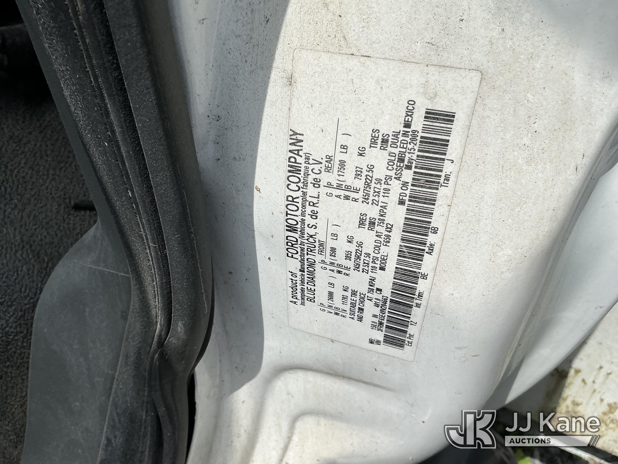 HiRanger - Material Handling Bucket Truck On 2009 Ford F-650 Utility Truck (1469404) - photo 5
