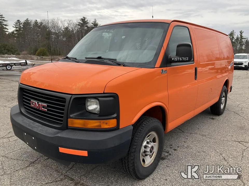 2014 GMC Savana G3500 Cargo Van (1575703)
