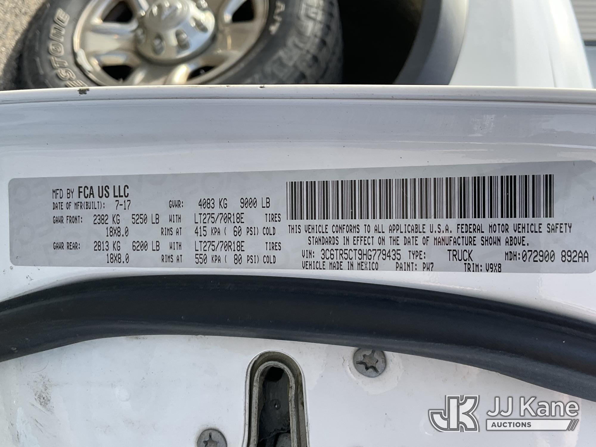 2017 RAM 2500 4x4 Crew-Cab Pickup Truck (1575720) - photo 5