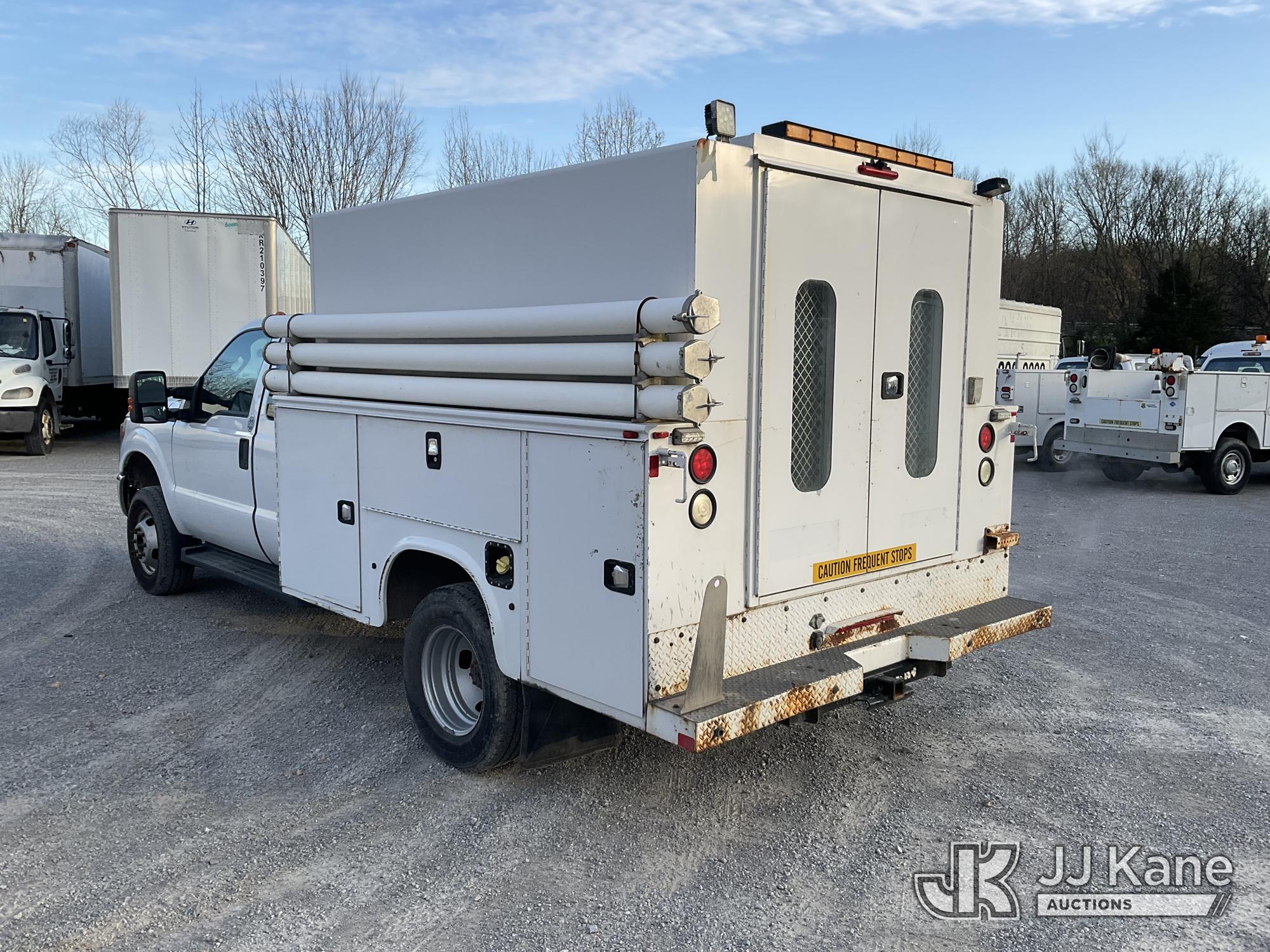 2015 Ford F350 4x4 Enclosed High-Top Service Truck (1595821) - photo 4