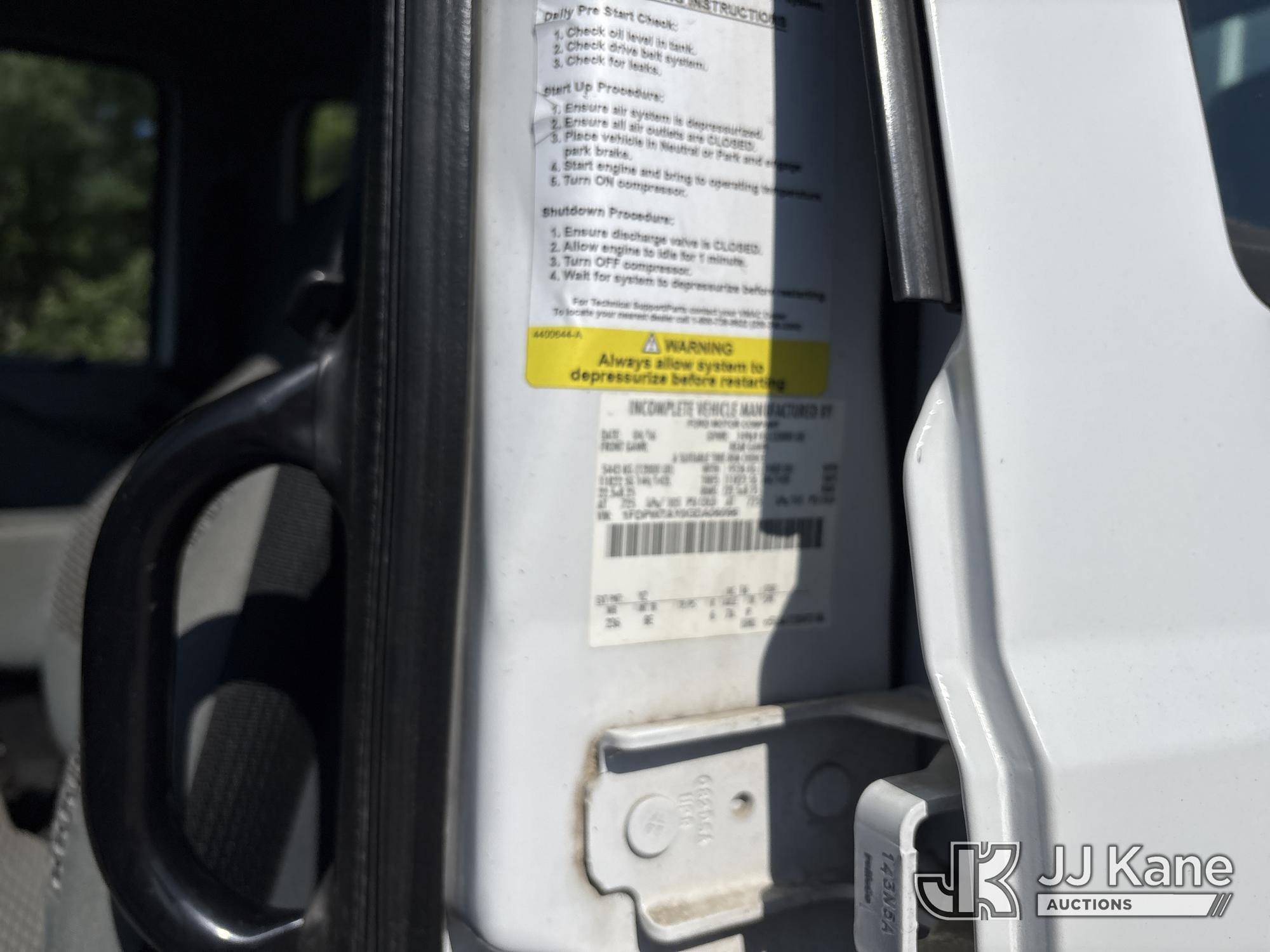 2016 Ford F750 Crew-Cab  Enclosed Utility Truck (1598220) - photo 5