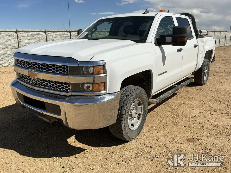 2019 Chevrolet Silverado 2500HD Crew-Cab Pickup Truck (1600796)