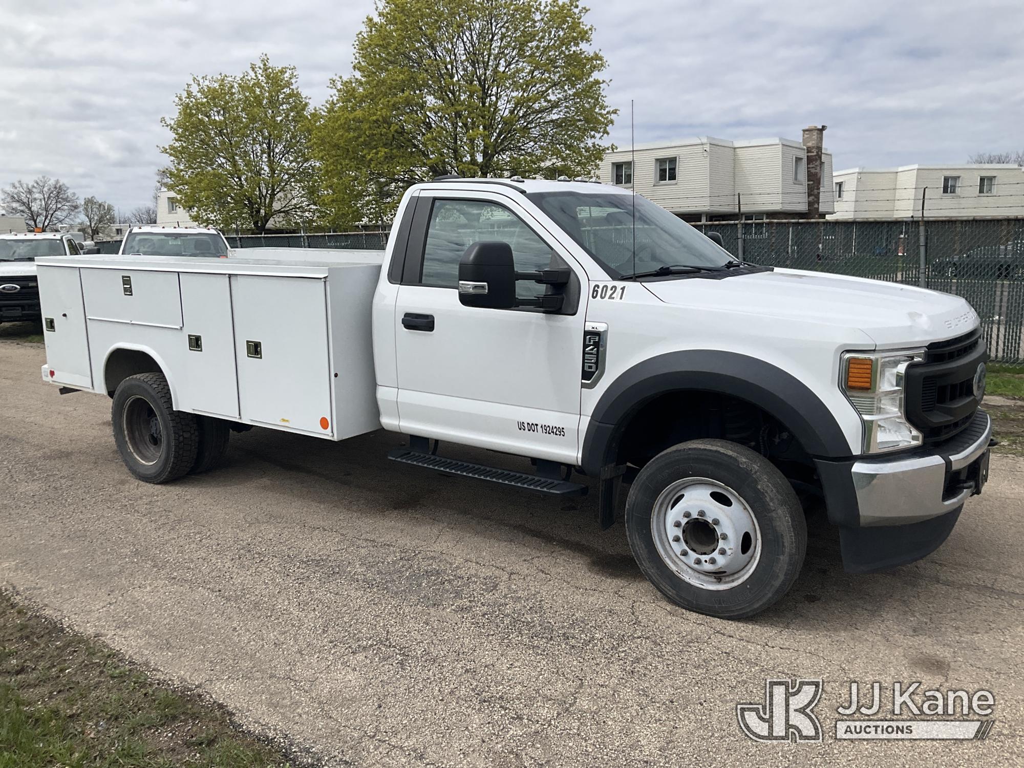 2020 Ford F450 Service Truck (1605251) - photo 2
