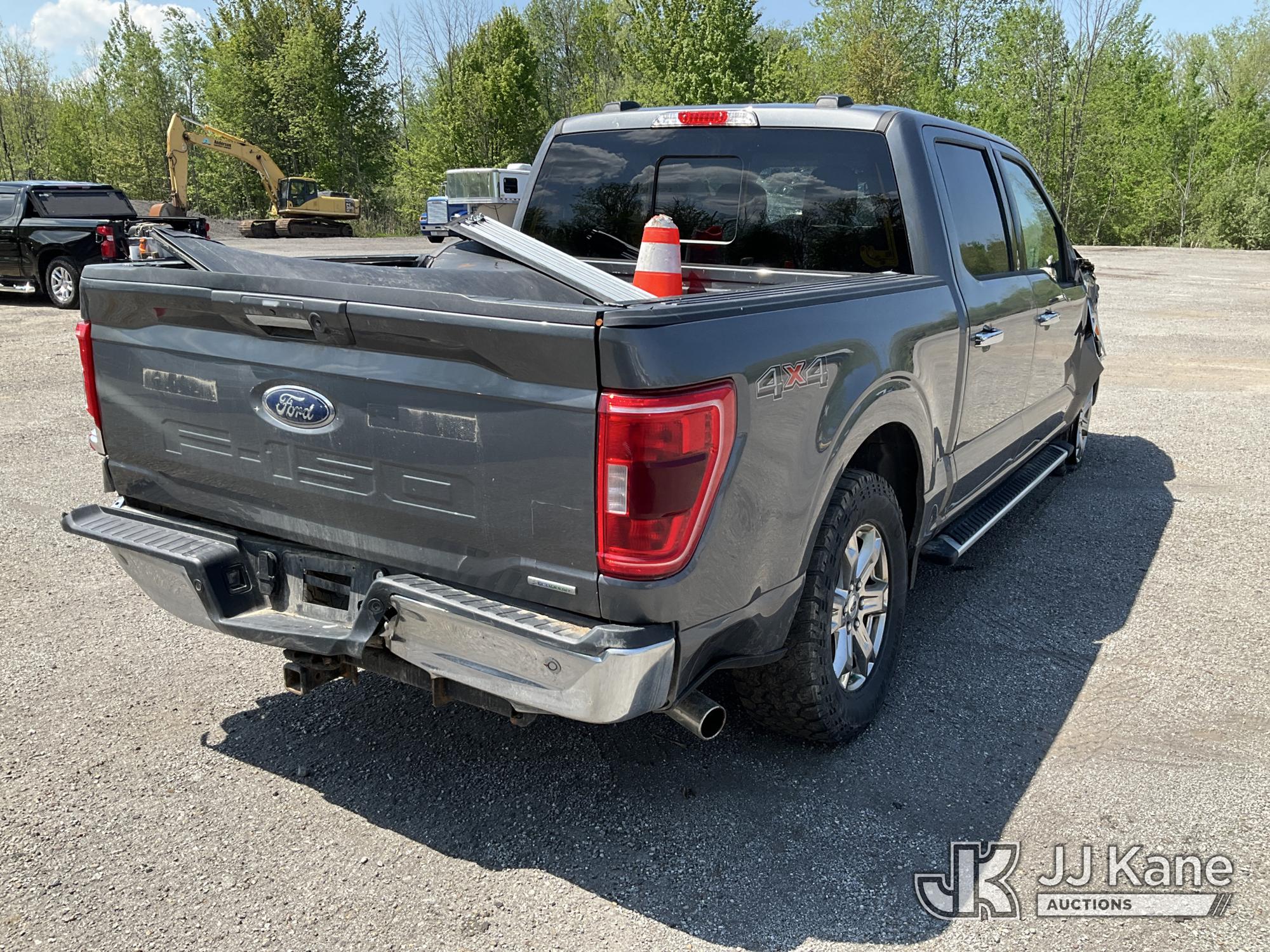 2022 Ford F150 4x4 Crew-Cab Pickup Truck (1610316) - photo 3