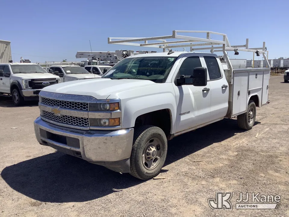 2019 Chevrolet Silverado 2500HD Extended-Cab Service Truck (1611005)