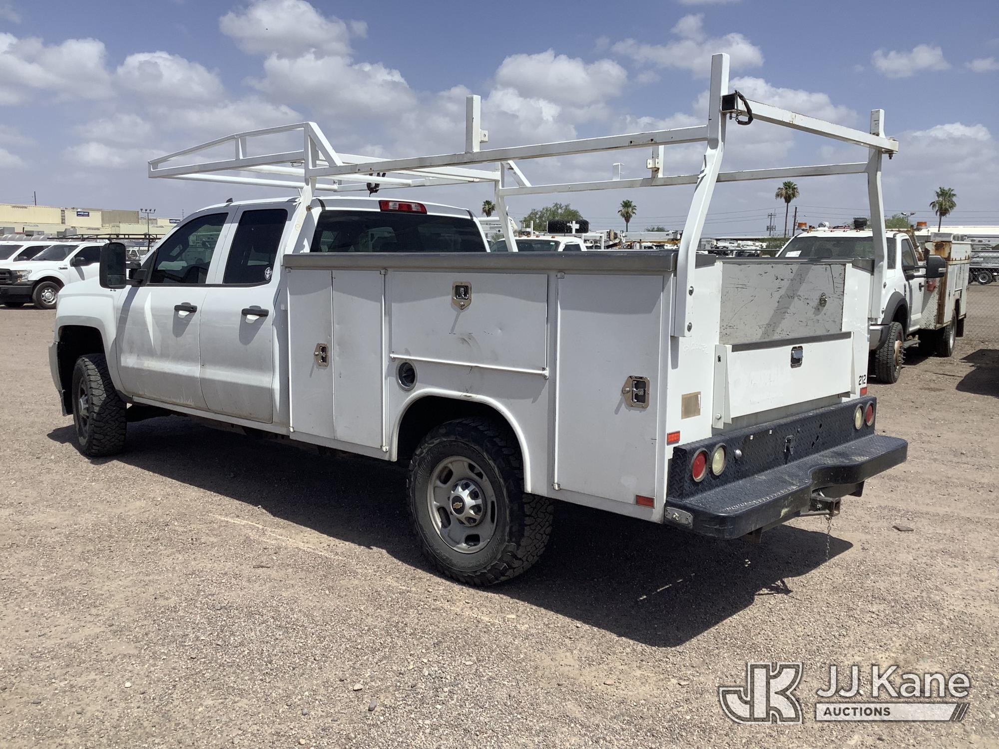 2019 Chevrolet Silverado 2500HD Extended-Cab Service Truck (1611008) - photo 4