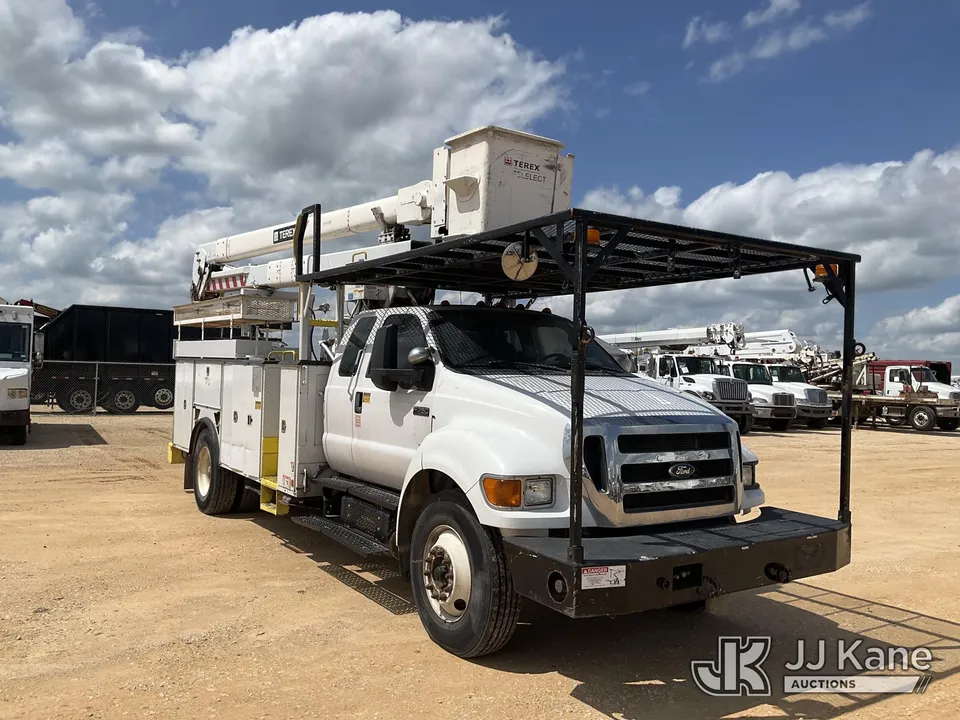TEREX 5TC-55 Bucket Truck On 2015 Ford F-750 Utility Truck (1611206)