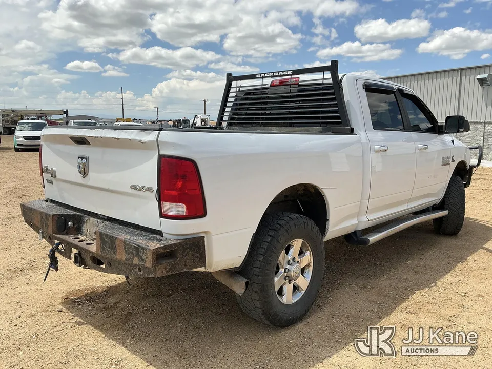 2015 RAM 2500 4x4 Crew-Cab Pickup Truck (1611371) - photo 3