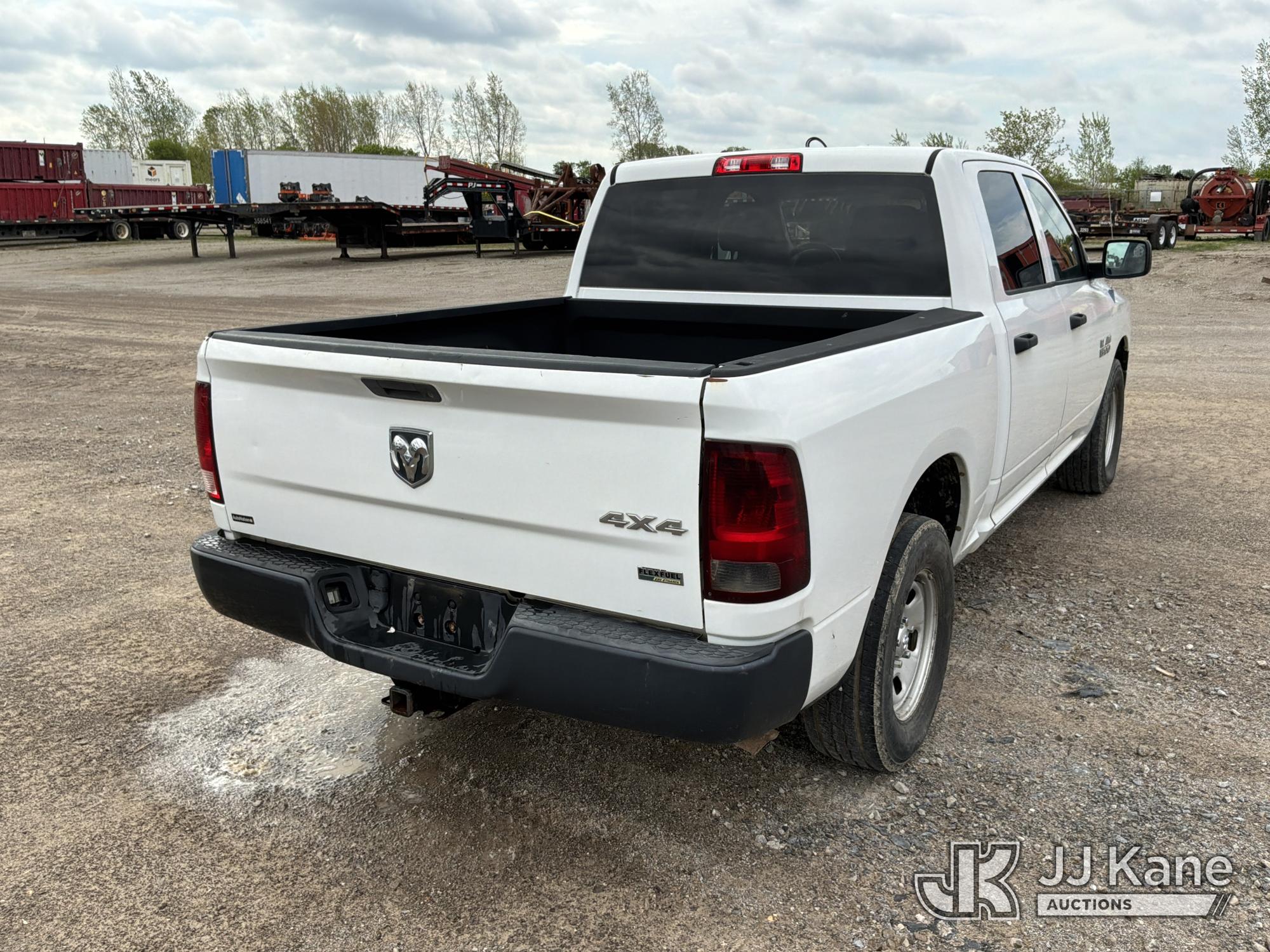 2013 Ram 1500 4x4 Crew-Cab Pickup Truck (1614748) - photo 3