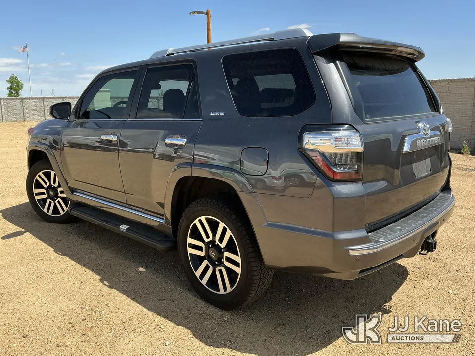 2023 Toyota 4Runner 4x4 4-Door Sport Utility Vehicle (1616356) - photo 4