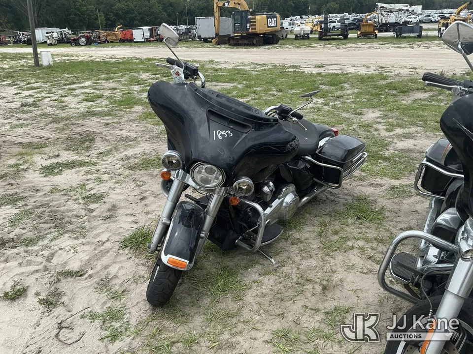 2017 Harley-Davidson FLHTP Motorcycle (1616457)