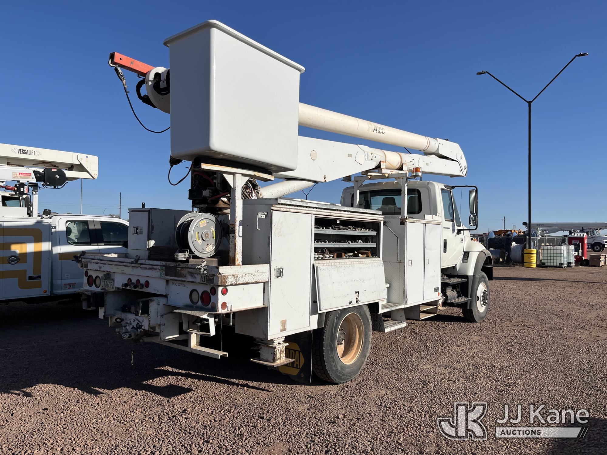 Altec AA755L Material Handling Bucket Truck On 2007 International 7300 Utility Truck (1616902) - photo 3
