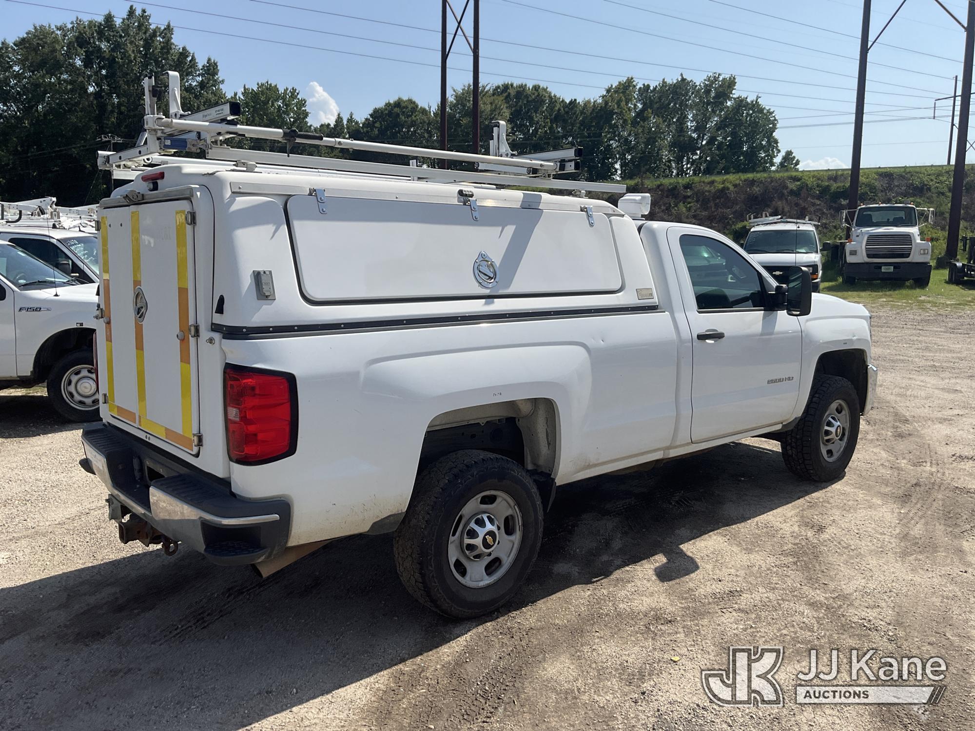 2015 Chevrolet Silverado 2500HD 4X4 Extended-Cab Pickup Truck (1617066) - photo 3