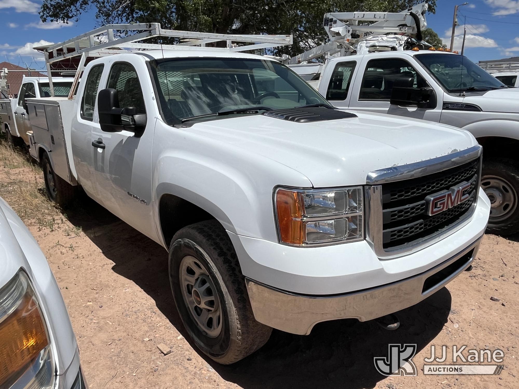 2012 GMC Sierra 2500HD 4x4 Extended-Cab Service Truck (1620840) - photo 2