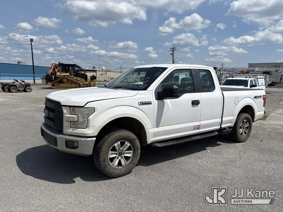 2015 Ford F150 4x4 Extended-Cab Pickup Truck (1621733)