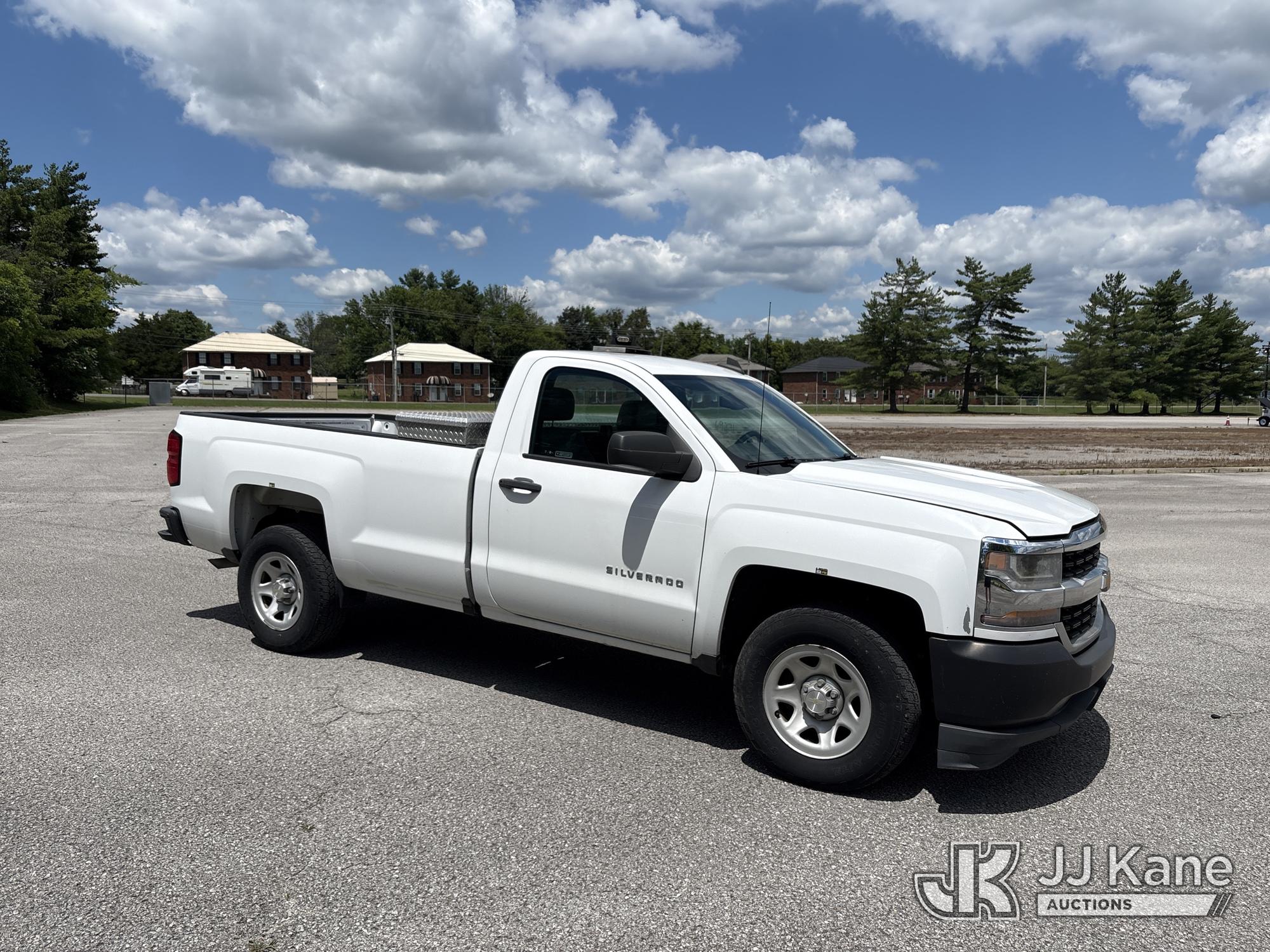 2016 Chevrolet Silverado 1500 Pickup Truck (1622286) - photo 2
