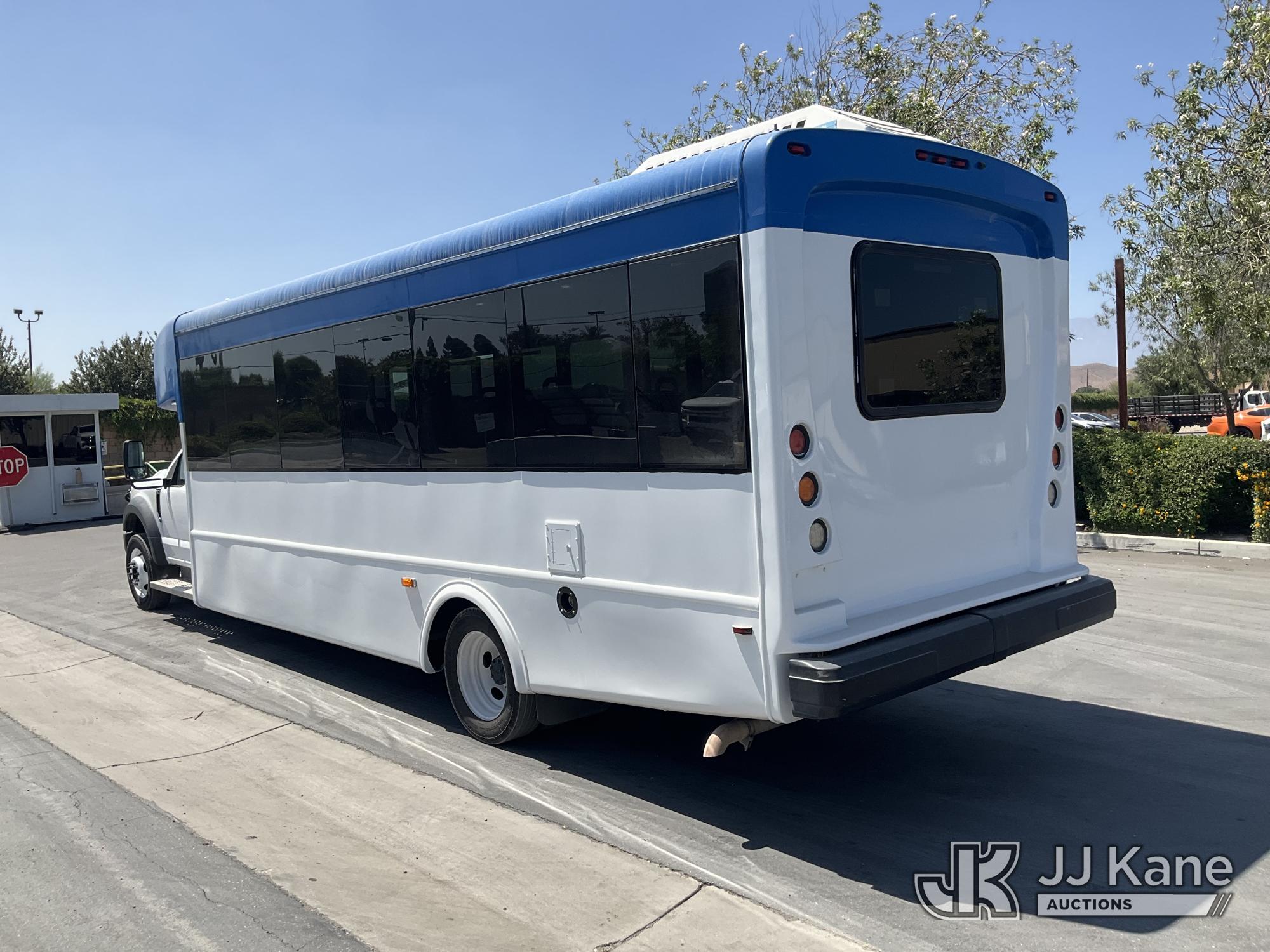 2019 Ford F-550 Passenger Bus (1623223) - photo 4