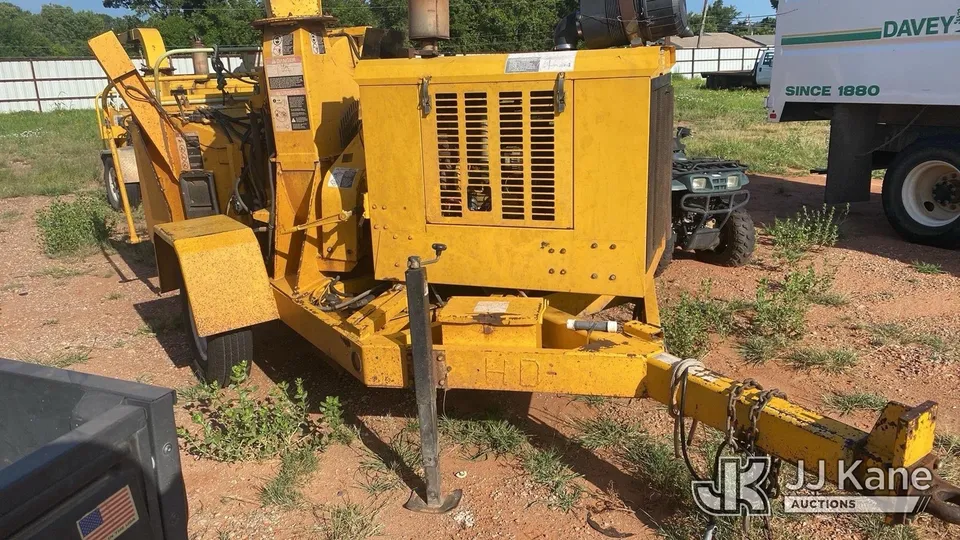 2004 Wood Chuck Portable Chipper (1623746)