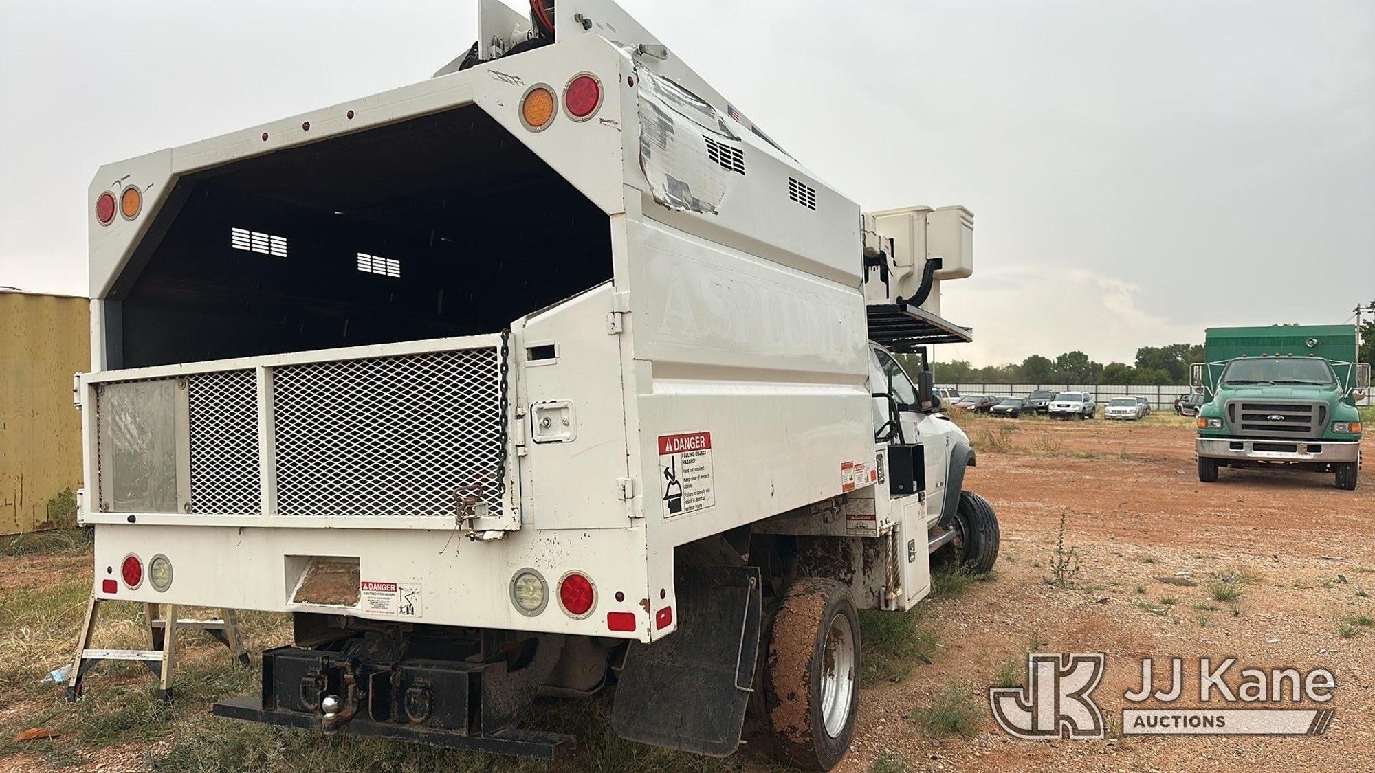 Terex LT40 Articulating & Telescopic Bucket On 2021 RAM 5500 Chipper Dump Truck (1624995) - photo 3
