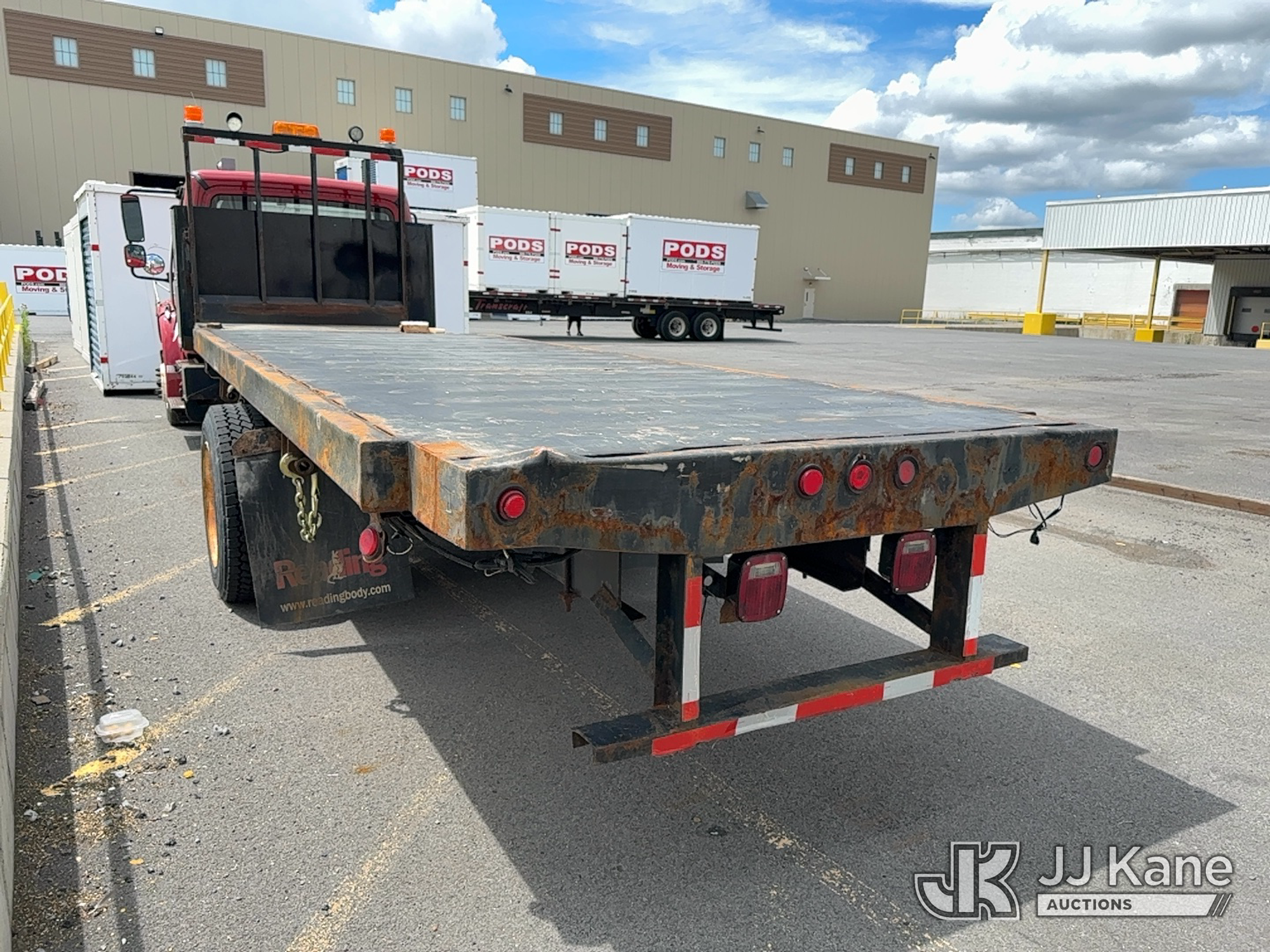 2017 Freightliner M2 106 Flatbed/Service Truck (1625237) - photo 4