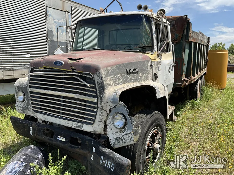 1993 Ford LNT8000F T/A Dump Truck (1626043)