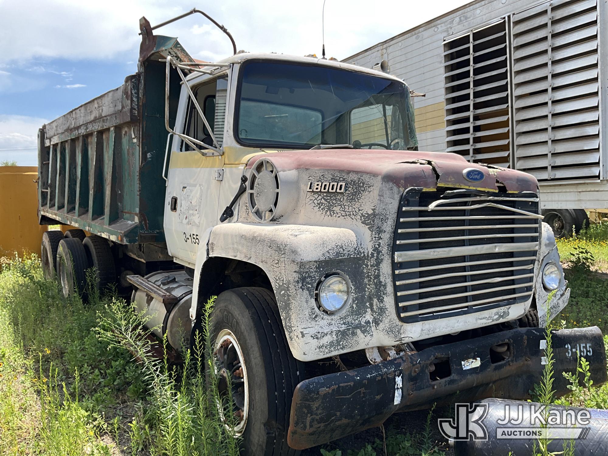 1993 Ford LNT8000F T/A Dump Truck (1626043) - photo 2