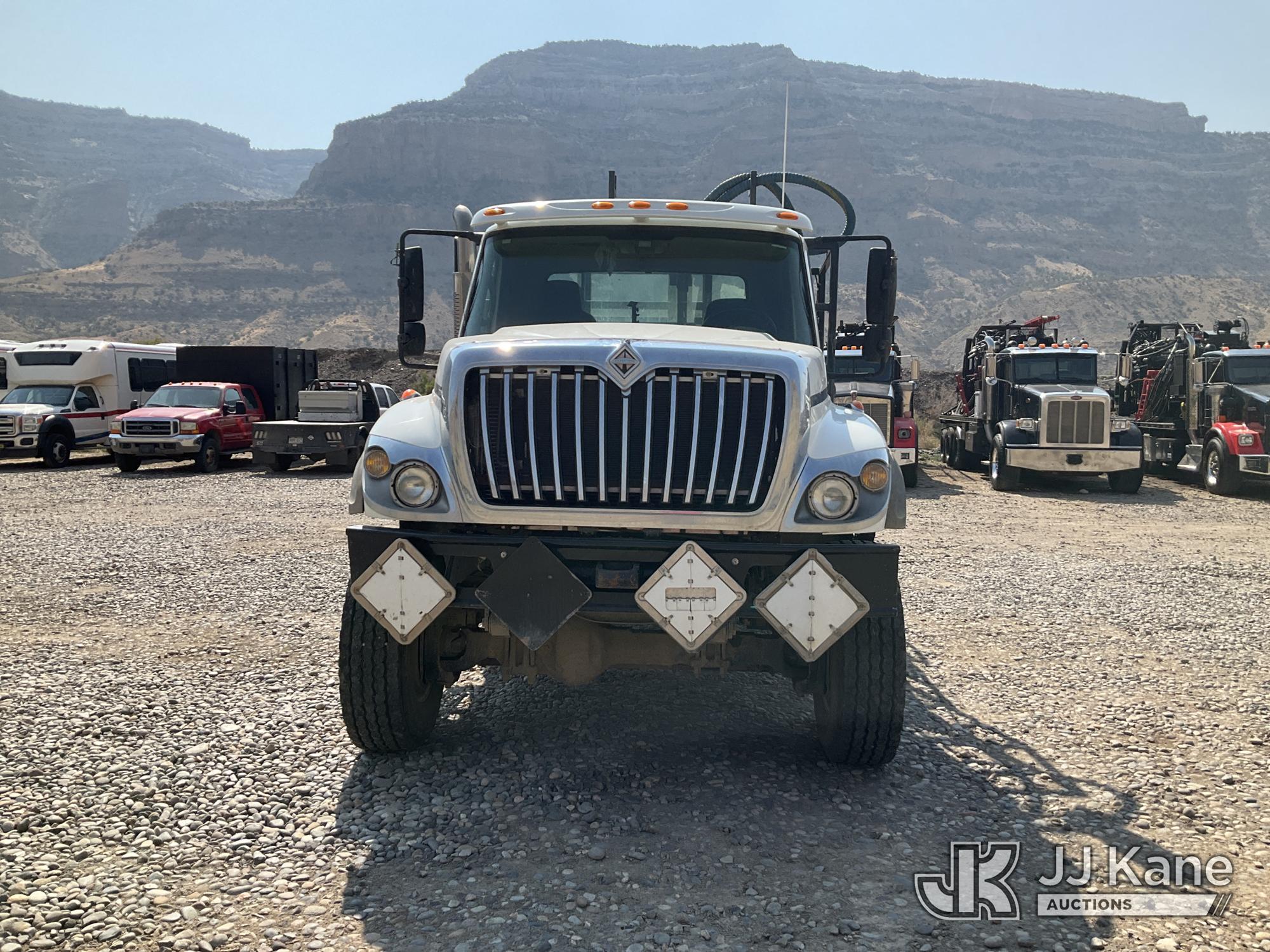2008 International 7400 Flatbed Truck (1626147) - photo 2