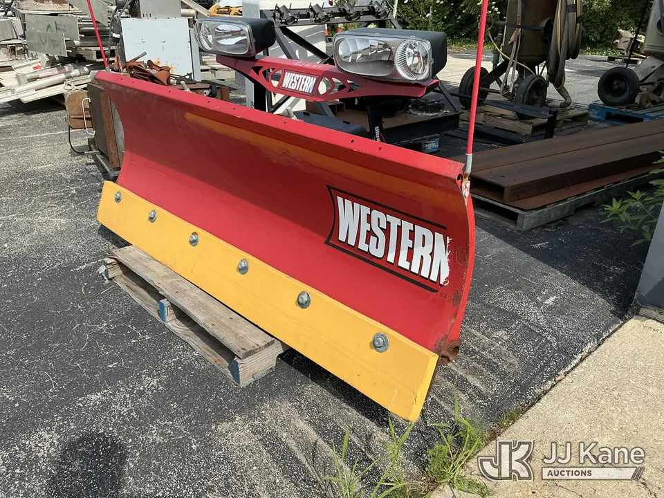 Western UltraMount Snow Plow (1626164)