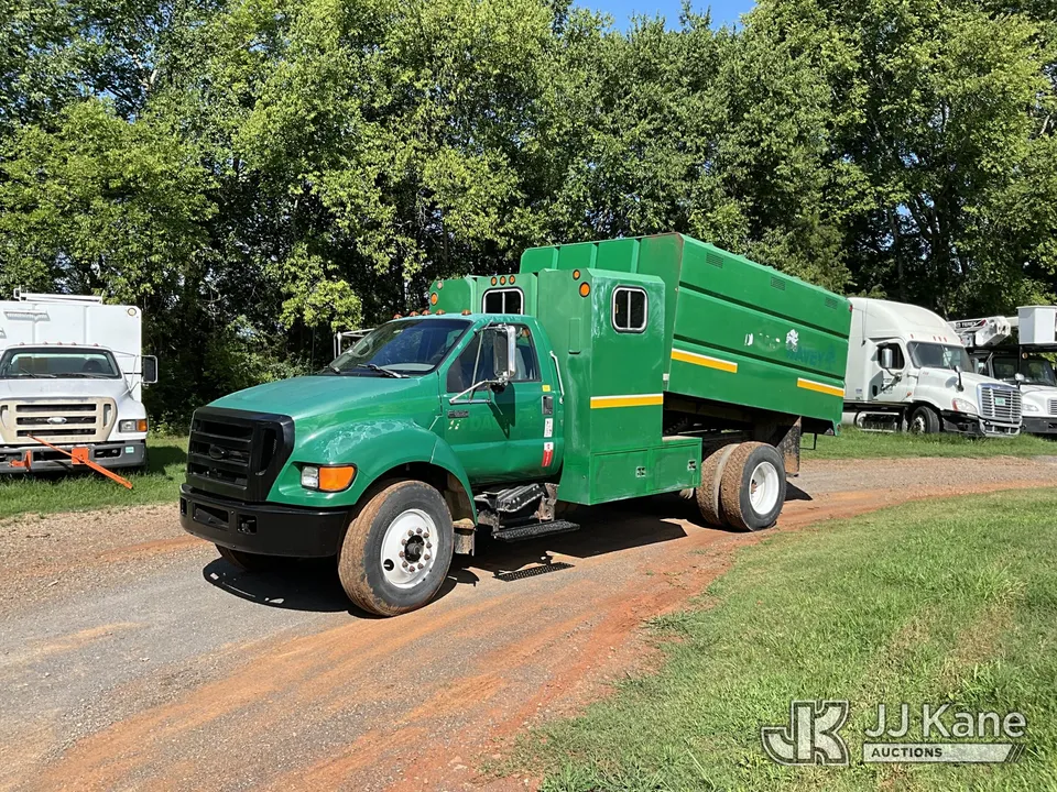 2007 Ford F-650 Chipper Dump Truck (1626526)