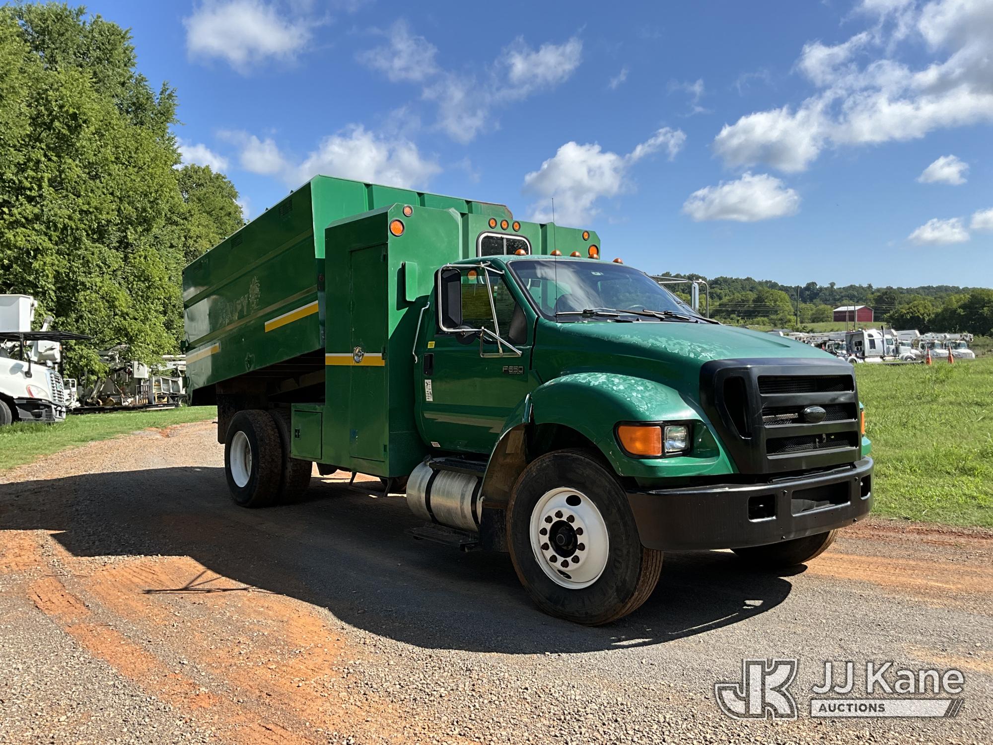2007 Ford F-650 Chipper Dump Truck (1626526) - photo 2