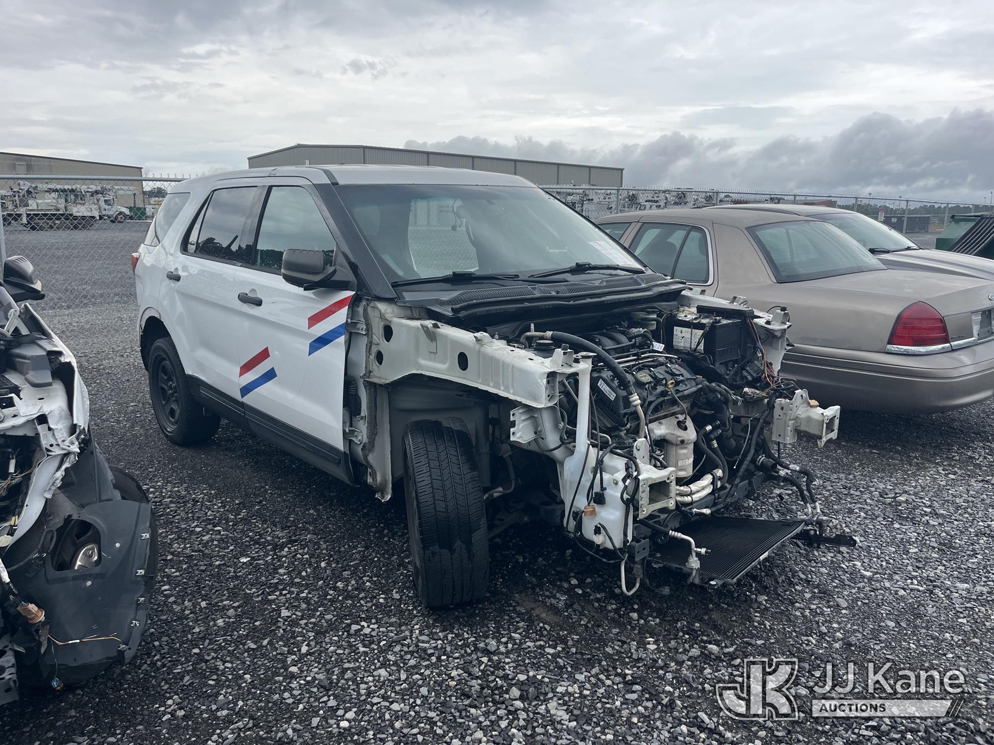 2017 Ford Explorer AWD Police Interceptor 4-Door Sport Utility Vehicle (1627139) - photo 2