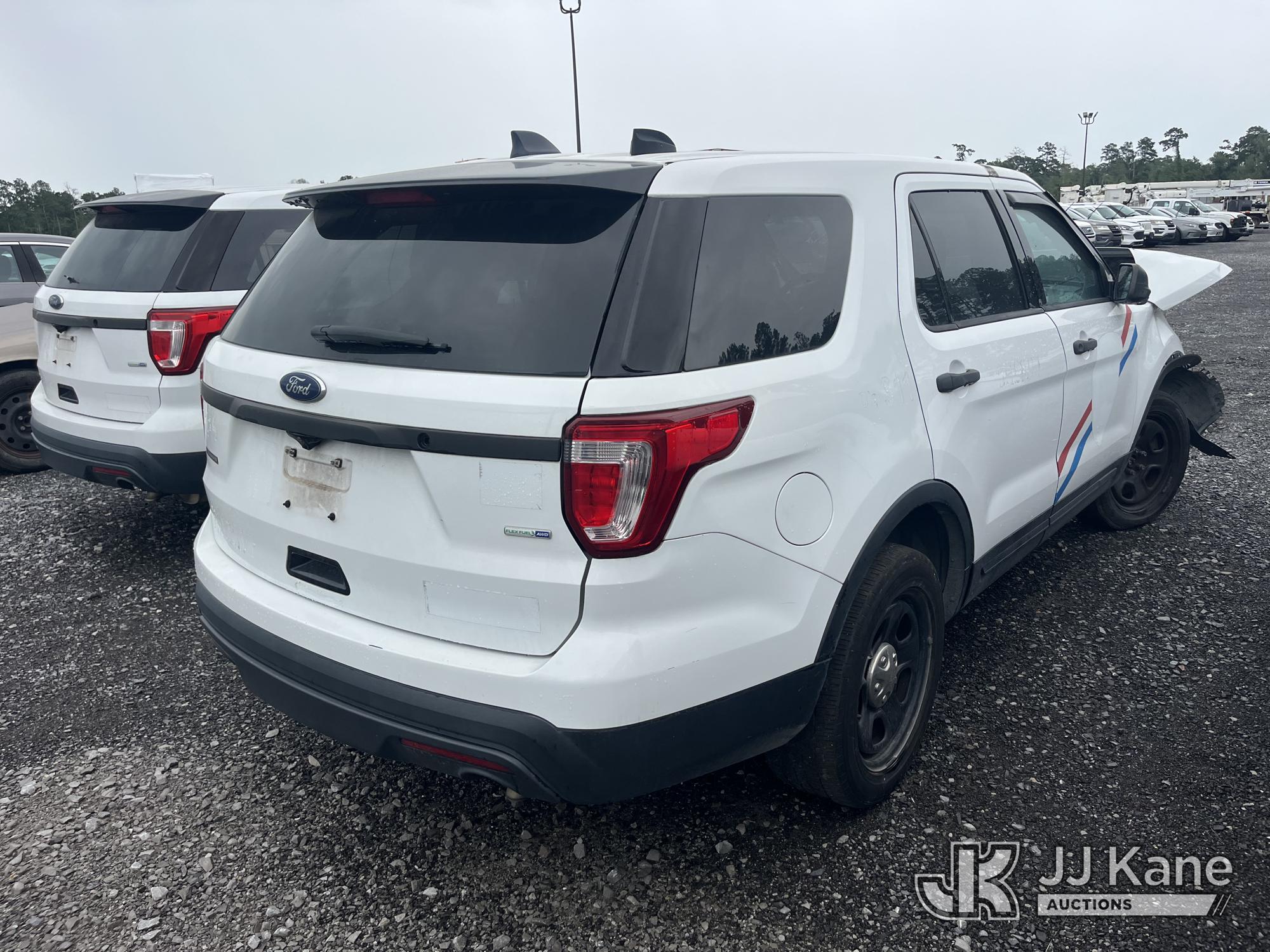 2018 Ford Explorer AWD Police Interceptor 4-Door Sport Utility Vehicle (1627191) - photo 3