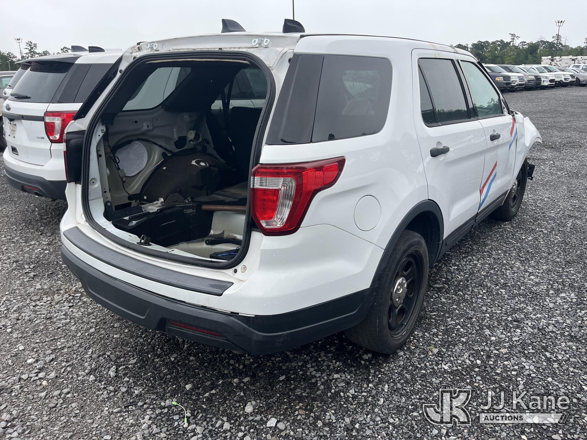 2019 Ford Explorer AWD Police Interceptor 4-Door Sport Utility Vehicle (1627198) - photo 3