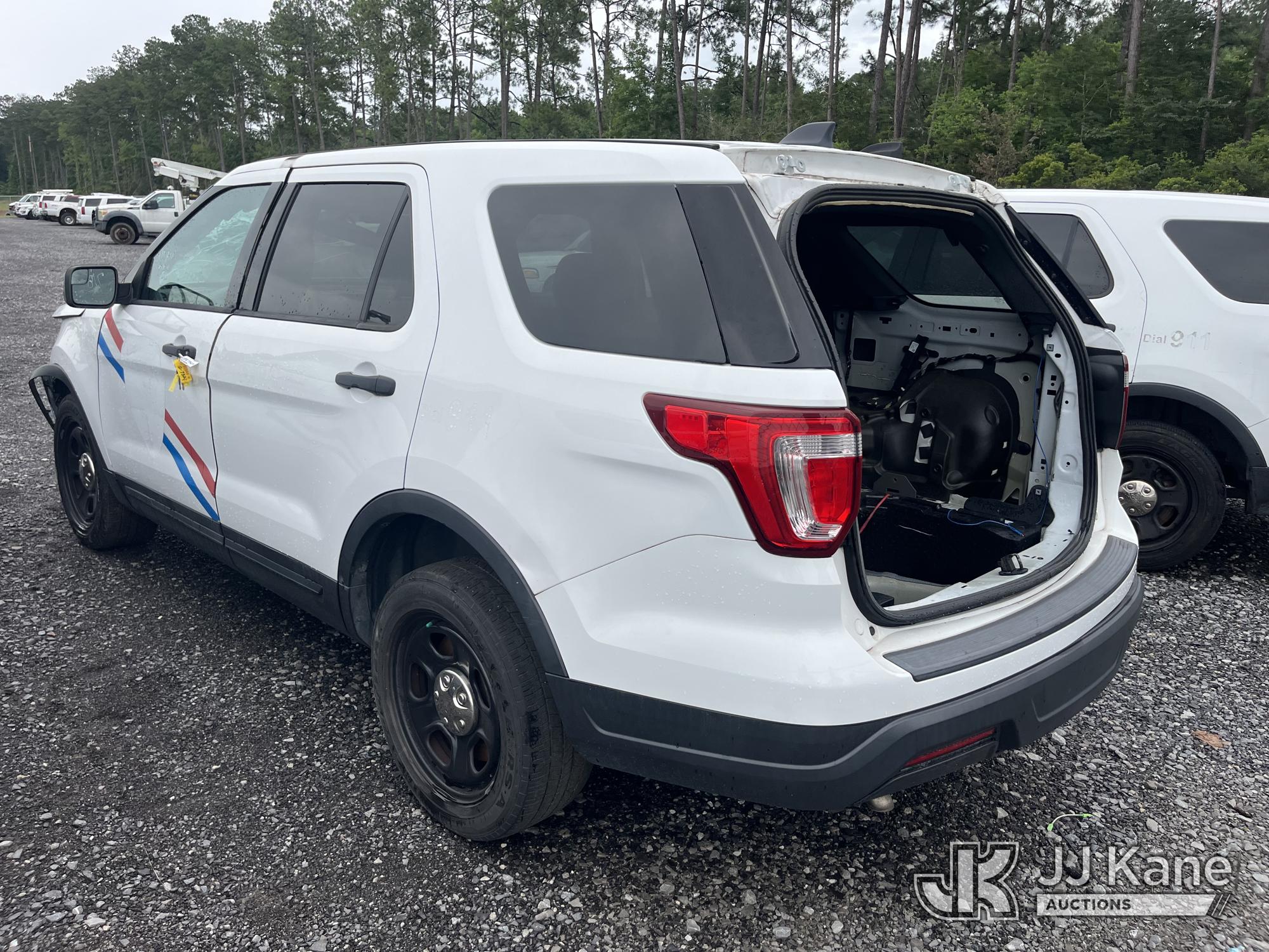 2019 Ford Explorer AWD Police Interceptor 4-Door Sport Utility Vehicle (1627198) - photo 4