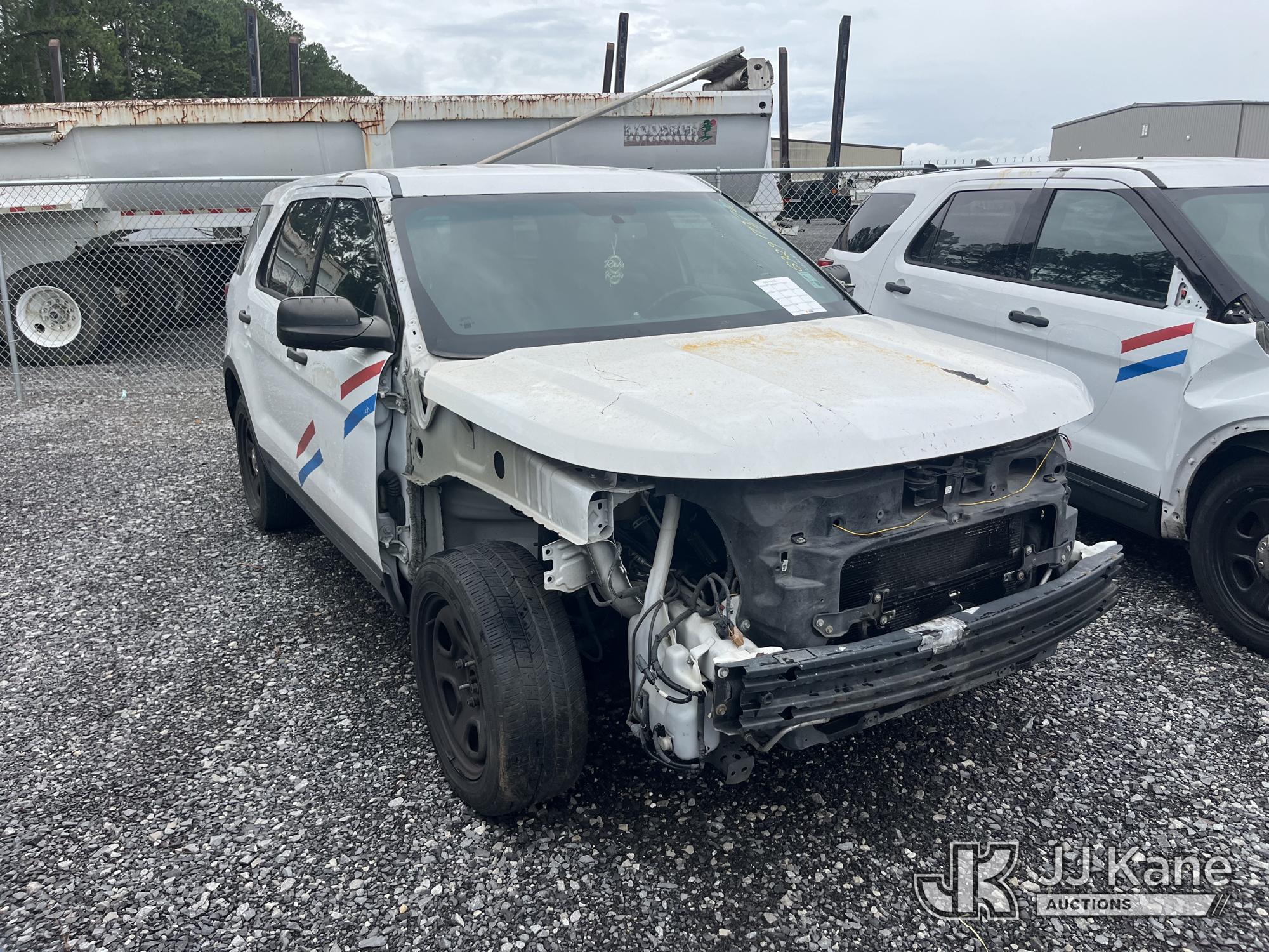 2016 Ford Explorer AWD Police Interceptor 4-Door Sport Utility Vehicle (1627204) - photo 2